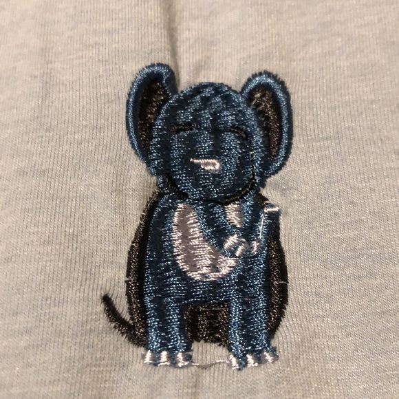 Embroidered T-shirt - Picture 2 of 3